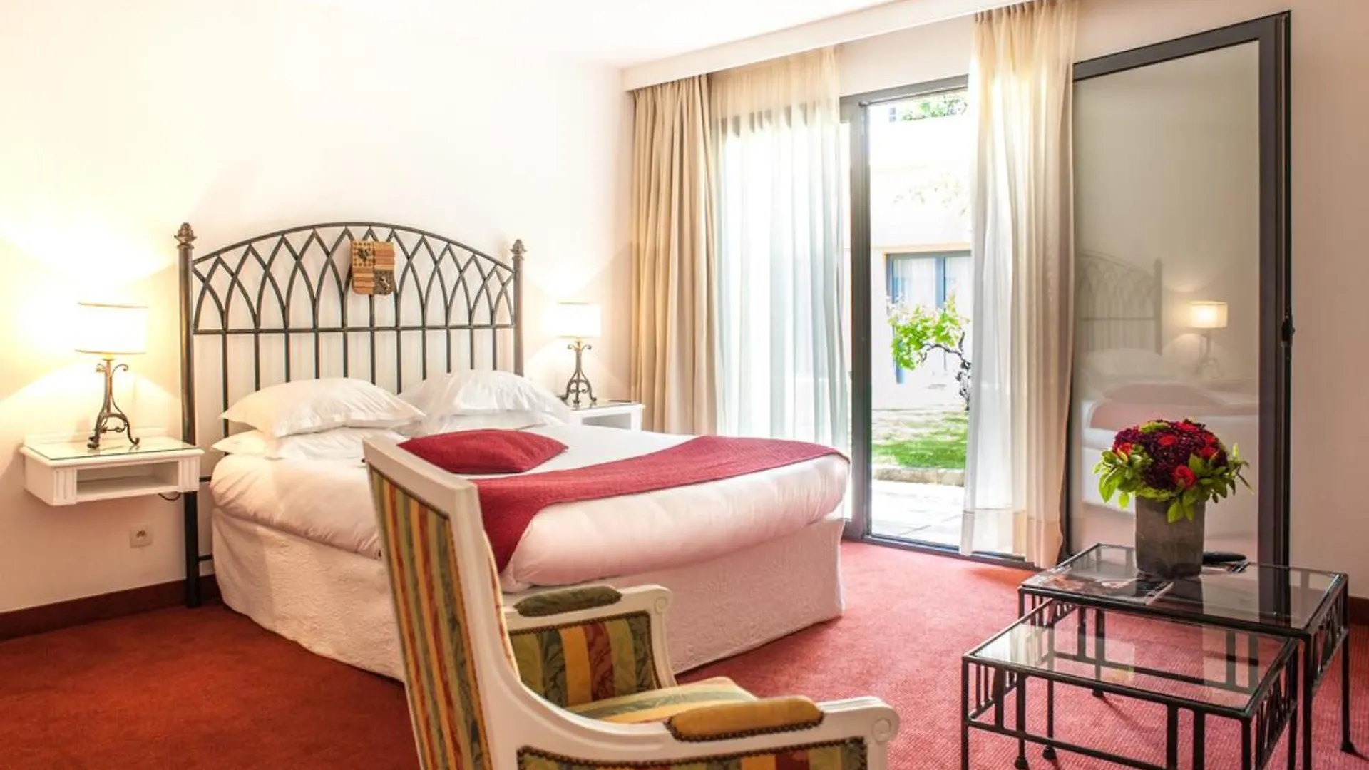 Avignon Grand Hotel 4*,  France
