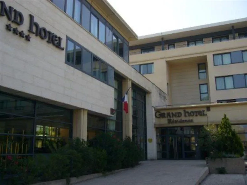 Avignon Grand Hotel 4*,  צרפת