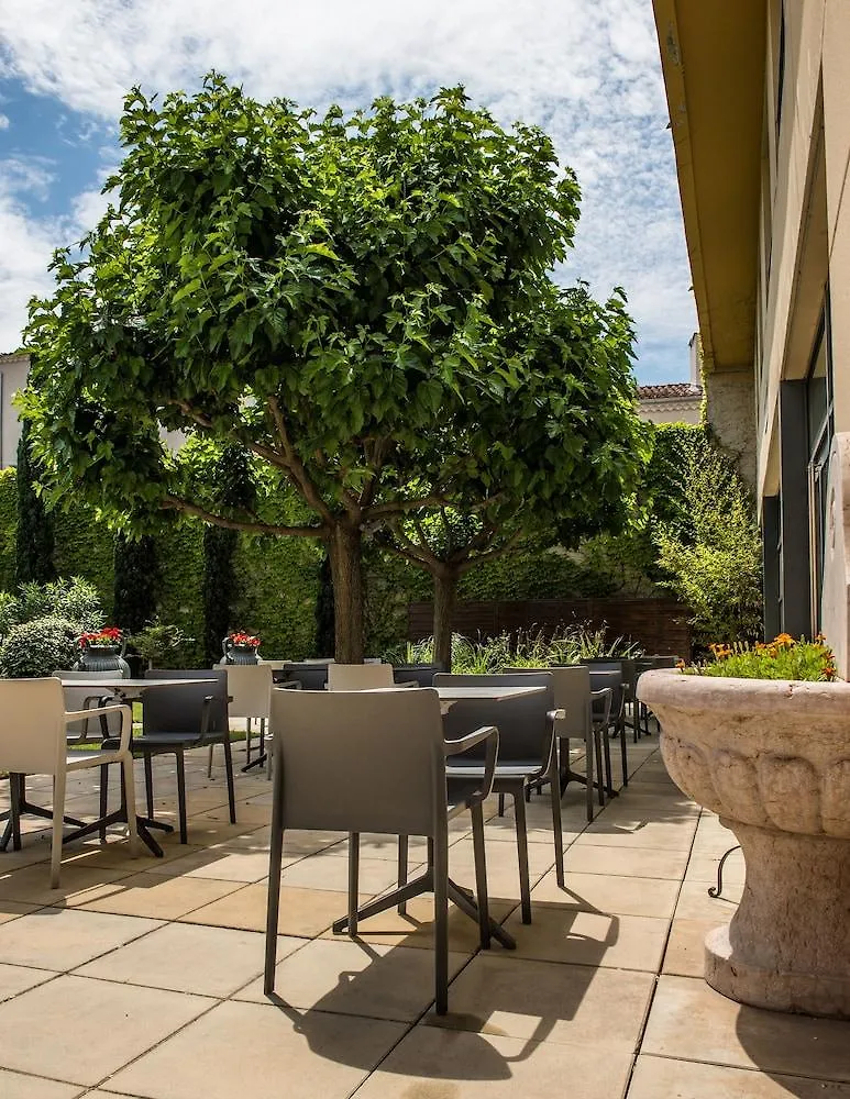 Avignon Grand Hotel 4*,